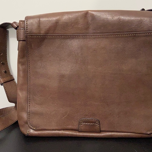 Frye Bags Frye Messenger Bag Poshmark